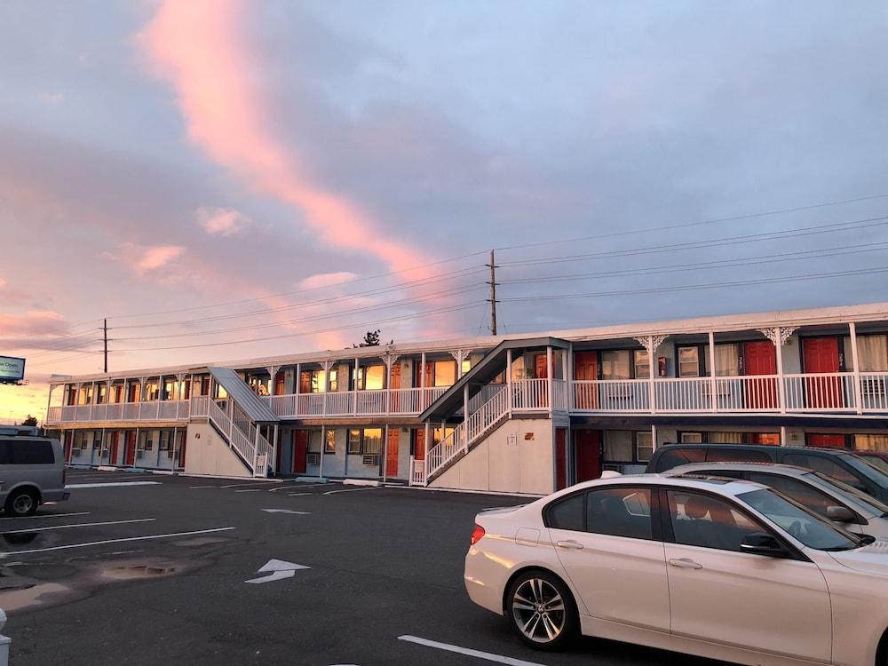 New Sea Breeze Motel Pleasantville Eksteriør billede